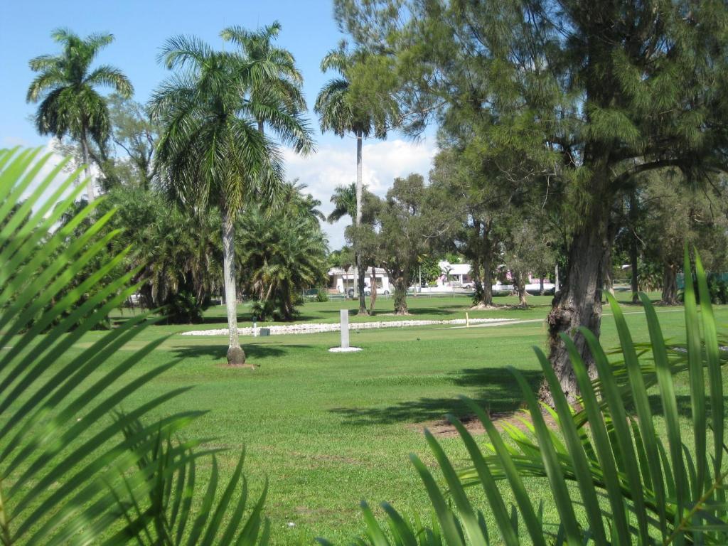Hollywood Beach Golf Resort エクステリア 写真