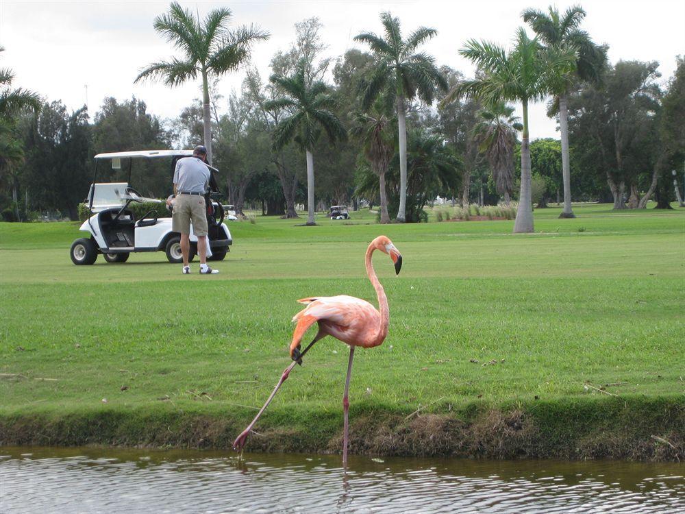 Hollywood Beach Golf Resort エクステリア 写真